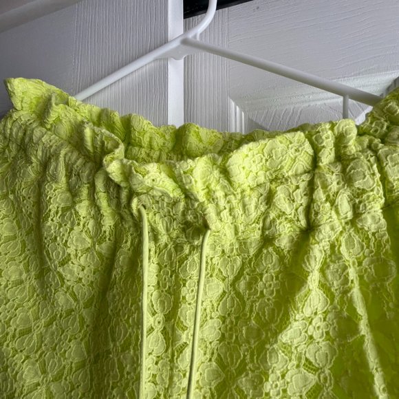 Lace Wide-Leg Pants - Picture 3 of 16